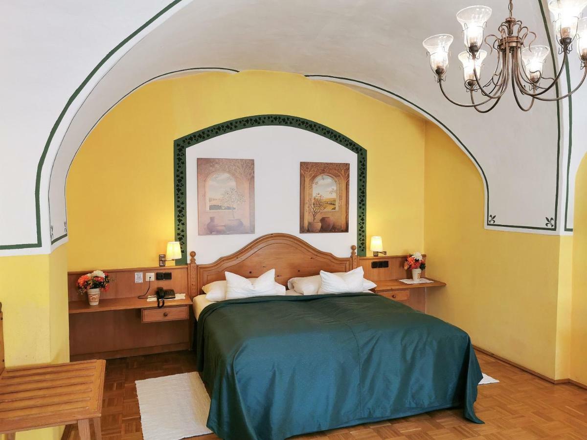 Hotel Schrannenhof Klosterneuburg Dış mekan fotoğraf